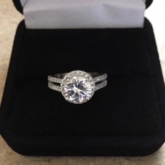 🌟SIZE 10 LEFT🌟STERLING SILVER 2 CTW RING - Picture 3 of 8